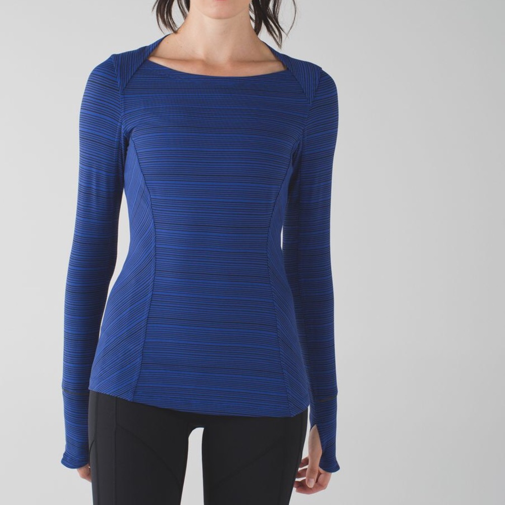 Lululemon Kanto Catch me long sleeve tee in sapphire blue size 8